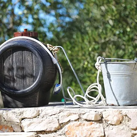 House Jure Dom wakacyjny Tkon